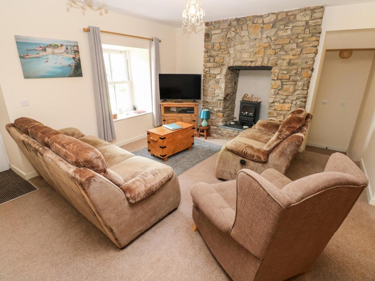 The Farm House Villa Tenby Exterior photo